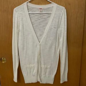 Cardigan with Pockets and Buttons